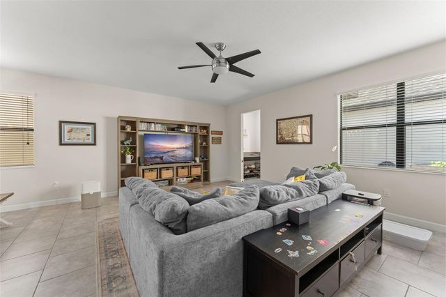 7725 PURPLE FINCH STREET, Winter Garden, FL 34787