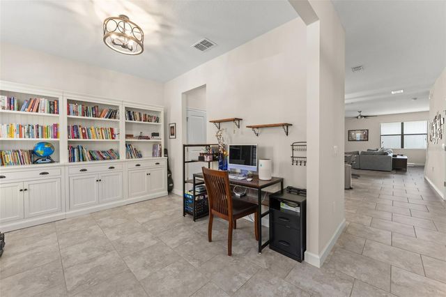 7725 PURPLE FINCH STREET, Winter Garden, FL 34787