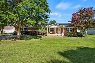 105 Lee Drive, Williamston, SC 29697