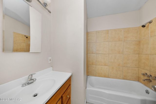 7357 E Princeton Drive, Tucson, AZ 85710