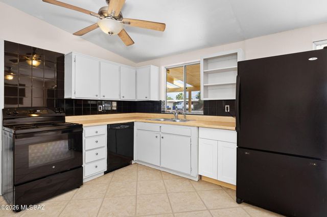 7357 E Princeton Drive, Tucson, AZ 85710