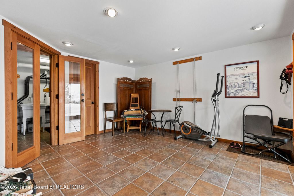 6815 W PAINTBRUSH Trail, Wilson, WY 83014 photo 30