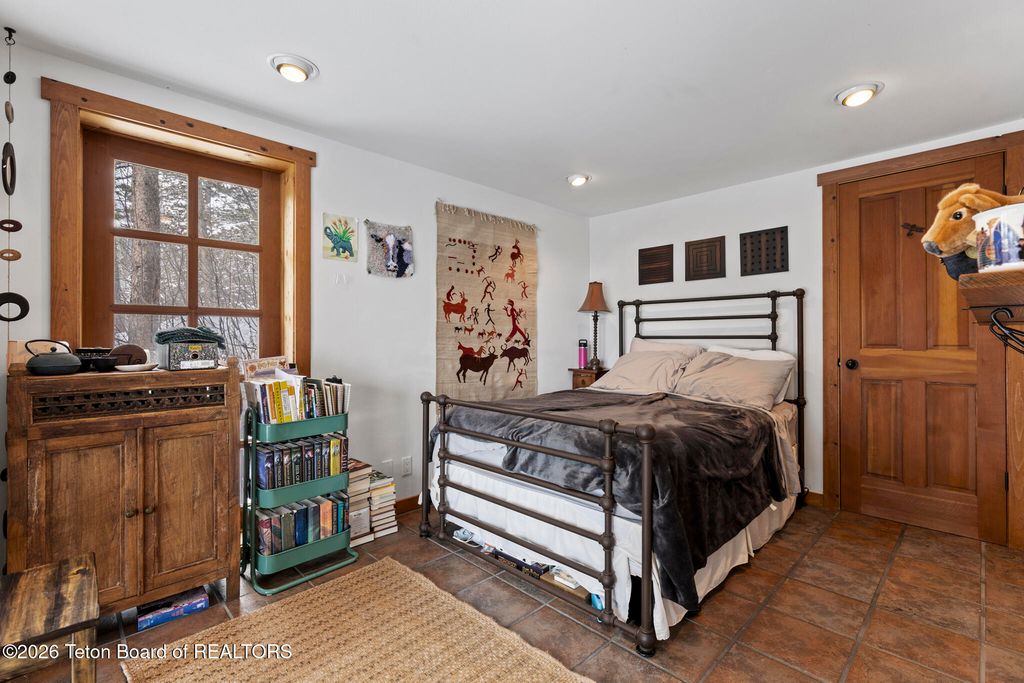 6815 W PAINTBRUSH Trail, Wilson, WY 83014 photo 31