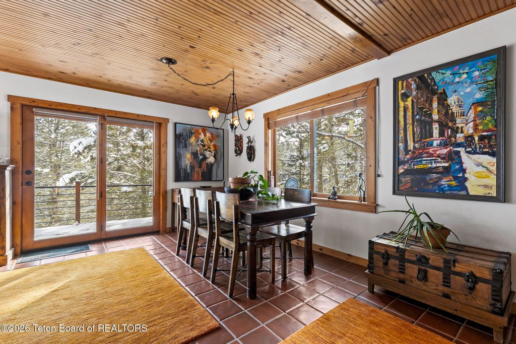 6815 W PAINTBRUSH Trail, Wilson, WY 83014 photo 7