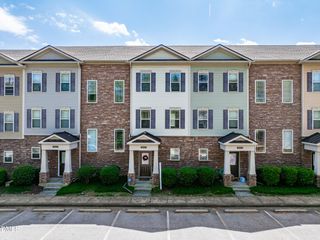 3827 Glenhaven Road, Raleigh, NC 27606