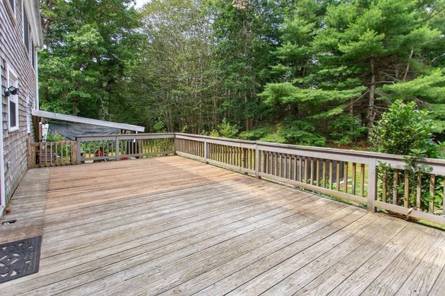 64 Dorothy Dr, Plymouth, MA 02360