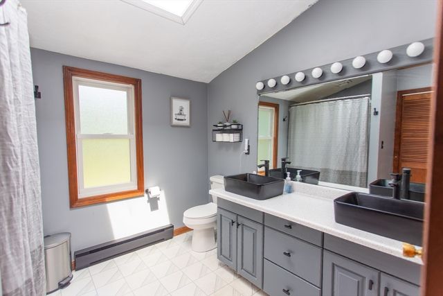 64 Dorothy Dr, Plymouth, MA 02360