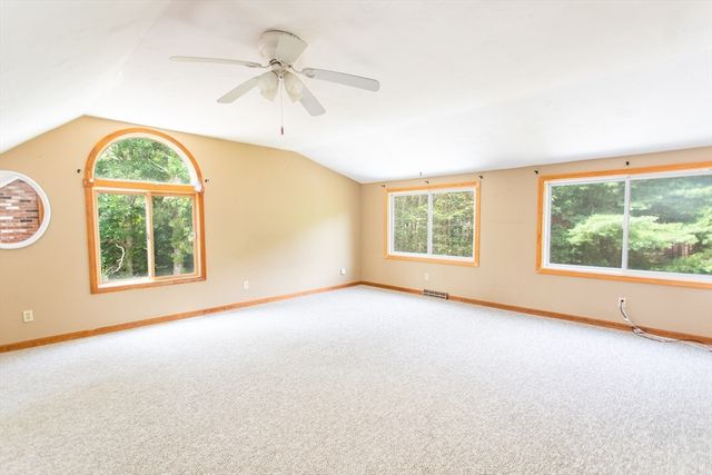64 Dorothy Dr, Plymouth, MA 02360