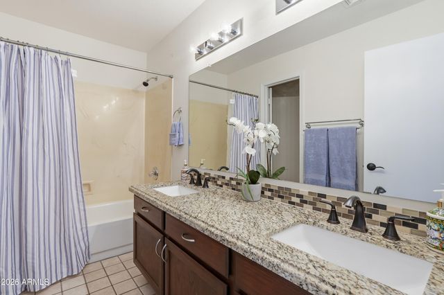 1932 E MORROW Drive, Phoenix, AZ 85024