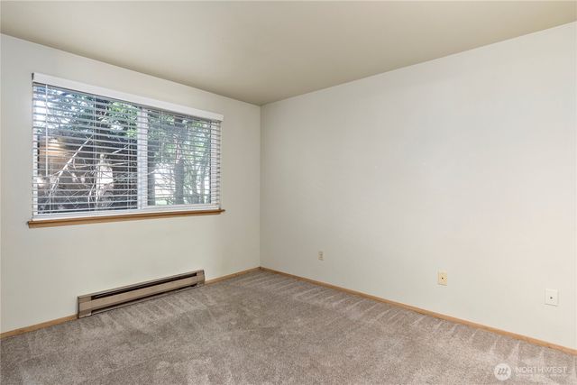 441 NE Kettle Street, Oak Harbor, WA 98277