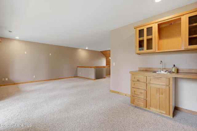 10392 N Morris RD, Hayden, ID 83835