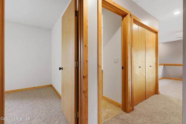 10392 N Morris RD, Hayden, ID 83835