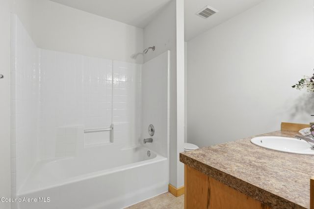 10392 N Morris RD, Hayden, ID 83835