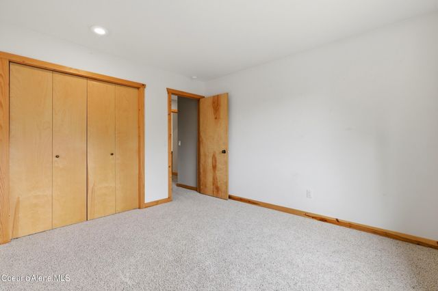 10392 N Morris RD, Hayden, ID 83835