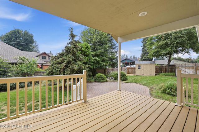 10392 N Morris RD, Hayden, ID 83835
