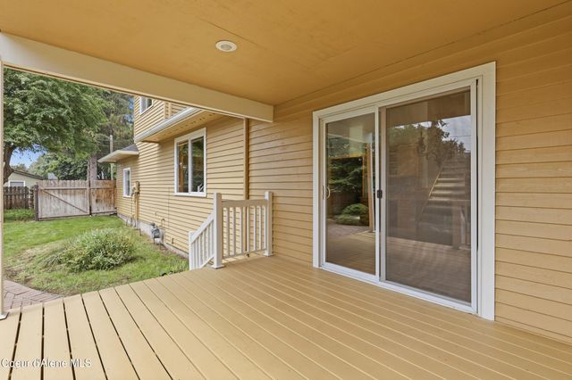 10392 N Morris RD, Hayden, ID 83835