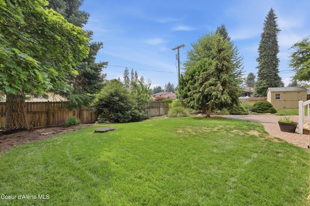 10392 N Morris RD, Hayden, ID 83835