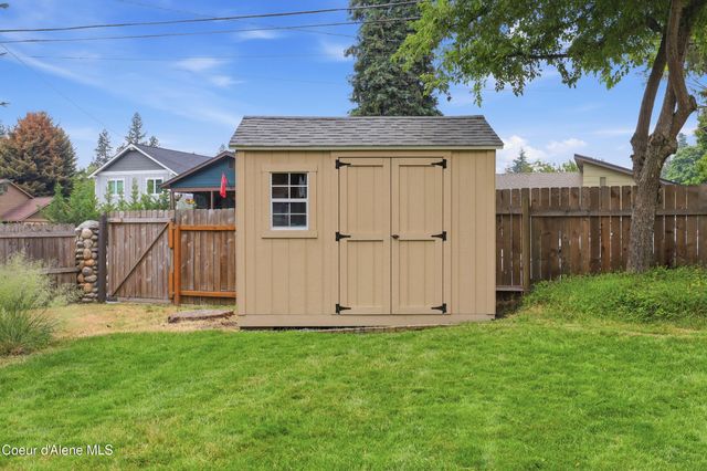 10392 N Morris RD, Hayden, ID 83835