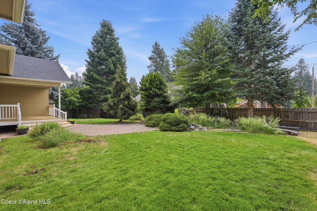 10392 N Morris RD, Hayden, ID 83835