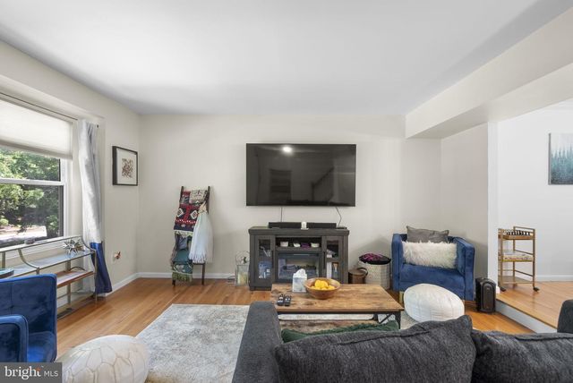 19102 CLOVER MEADOW PL, Gaithersburg, MD 20879
