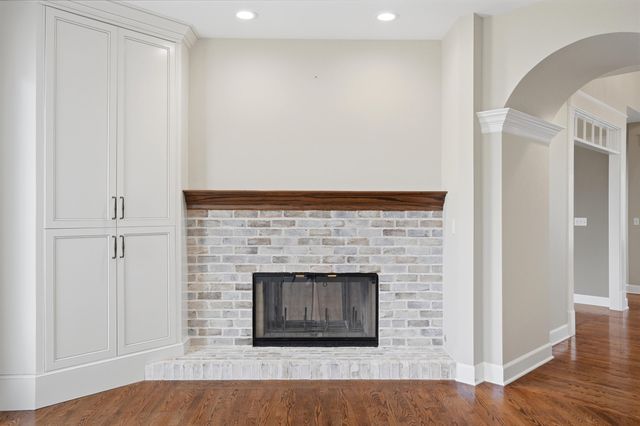 2813 WILD PLUM CT, Columbia, MO 65201