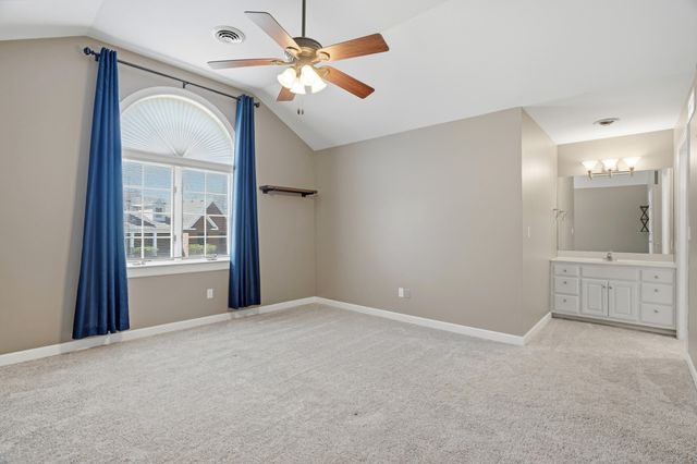 2813 WILD PLUM CT, Columbia, MO 65201