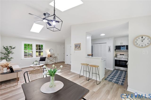 15707 Roland View Dr, Chester, VA 23831