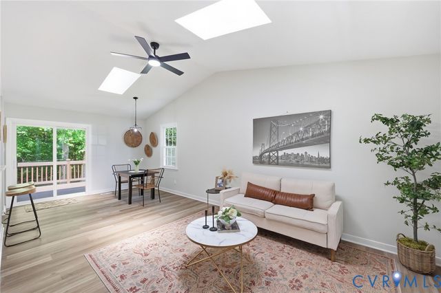 15707 Roland View Dr, Chester, VA 23831