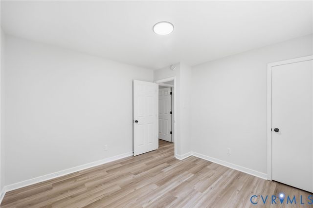 15707 Roland View Dr, Chester, VA 23831