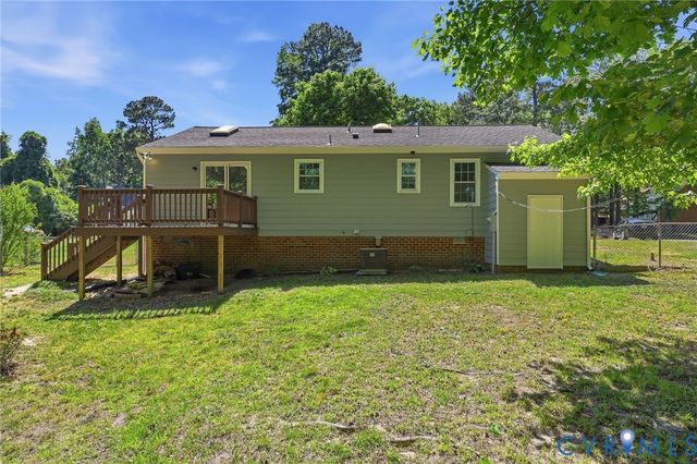 15707 Roland View Dr, Chester, VA 23831