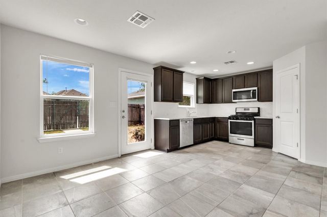 1039 Sand Post PL, San Marcos, TX 78666