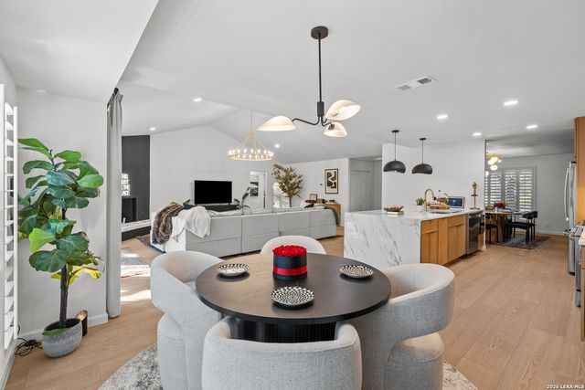 15114 Oakmere, San Antonio, TX 78232