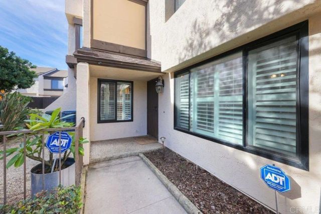 3008 Plaza Lorenzo, Bonita, CA 91902