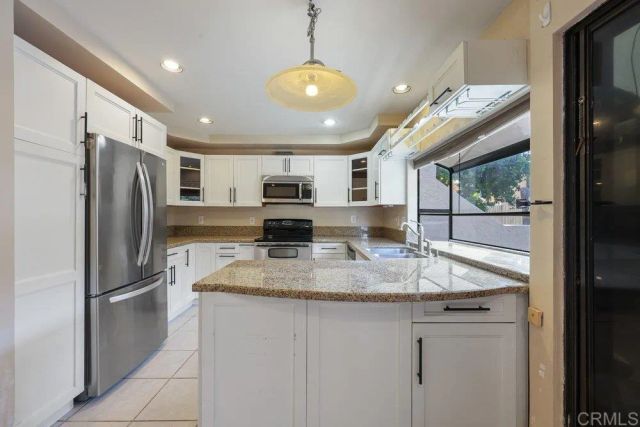 3008 Plaza Lorenzo, Bonita, CA 91902