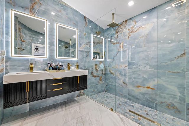 3825 BENERAID STREET, Land O Lakes, FL 34638