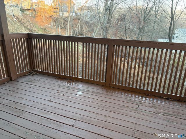 8 Ann Drive APT B, Danbury, CT 06810