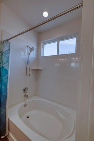 915 Rogge Road, Salinas, CA 93906