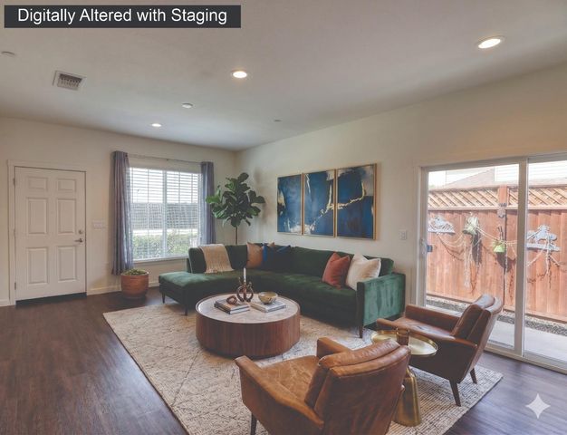 915 Rogge Road, Salinas, CA 93906