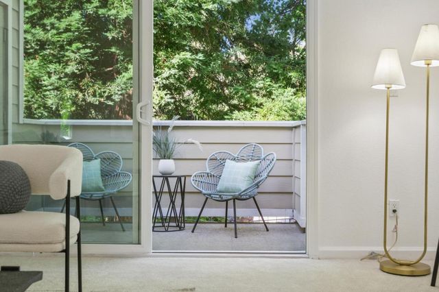 160 Reflections Drive 24, San Ramon, CA 94583