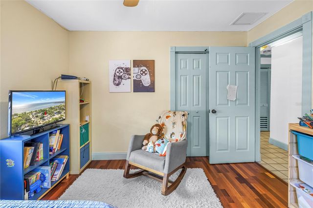 216 16TH AVENUE SE, St Petersburg, FL 33701