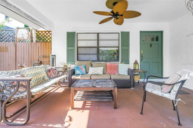 216 16TH AVENUE SE, St Petersburg, FL 33701