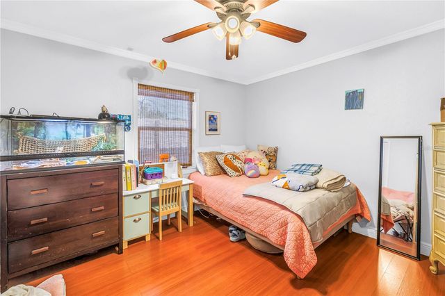 216 16TH AVENUE SE, St Petersburg, FL 33701
