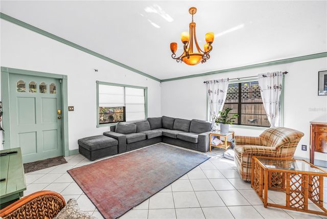 216 16TH AVENUE SE, St Petersburg, FL 33701