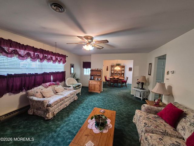 43 Maine Avenue B, Whiting, NJ 08759