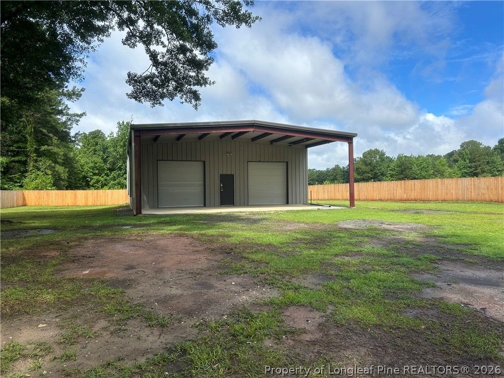 1700 Cedar Creek Road, Fayetteville, NC 28312 — exterior
