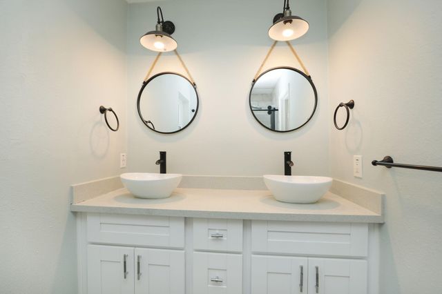 11014 Wickersham Lane, Houston, TX 77042