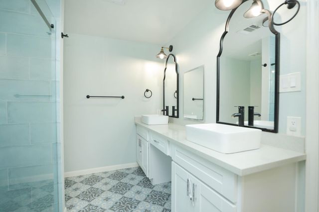 11014 Wickersham Lane, Houston, TX 77042