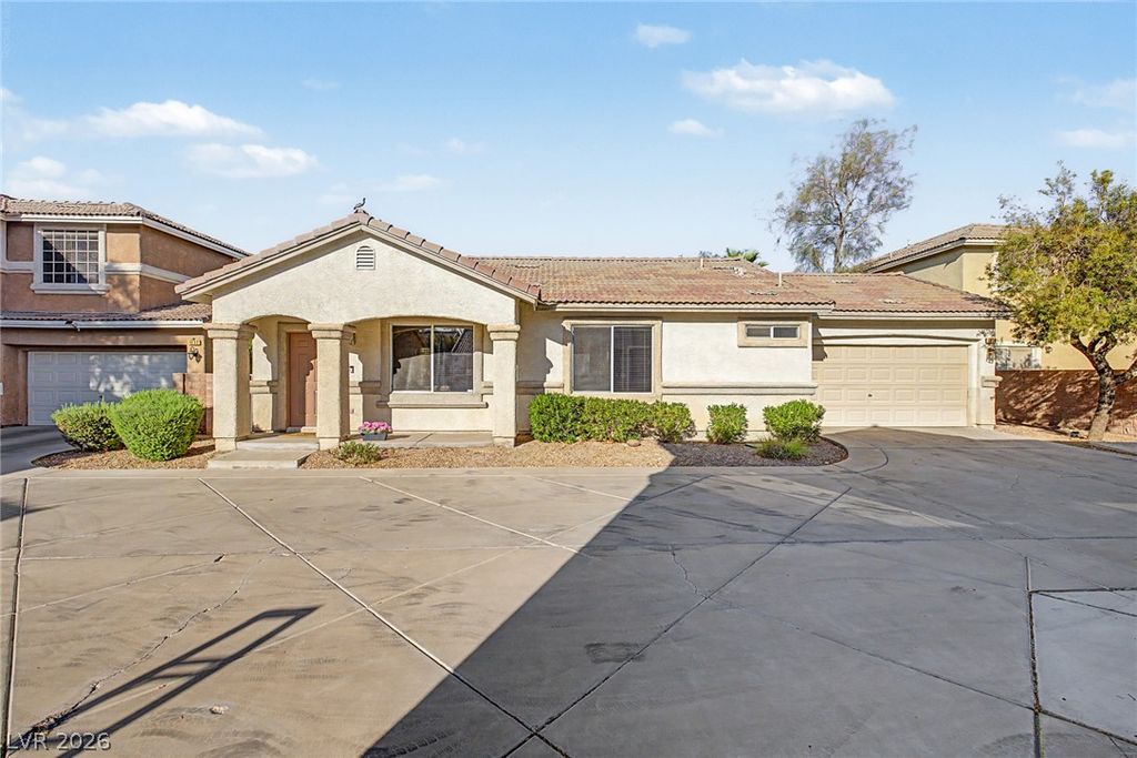 1430 Summer Glow Avenue, Henderson, NV 89012 — photo 2