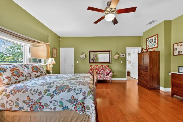 8027 EHREN CUTOFF, Land O Lakes, FL 34639