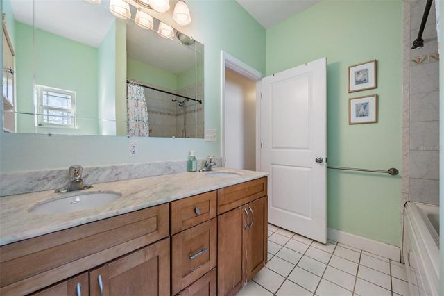 8027 EHREN CUTOFF, Land O Lakes, FL 34639